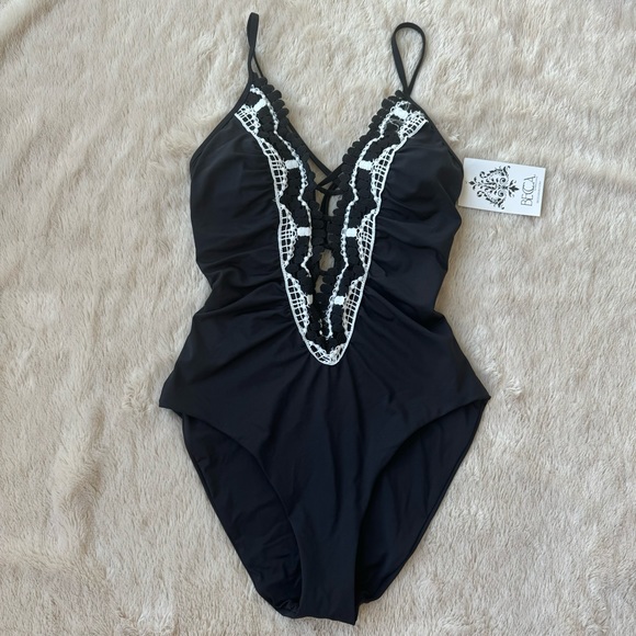 Becca by Rebecca Virtue Delilah Clare Plunge one piece swimsuit black si… - Picture 3 of 11